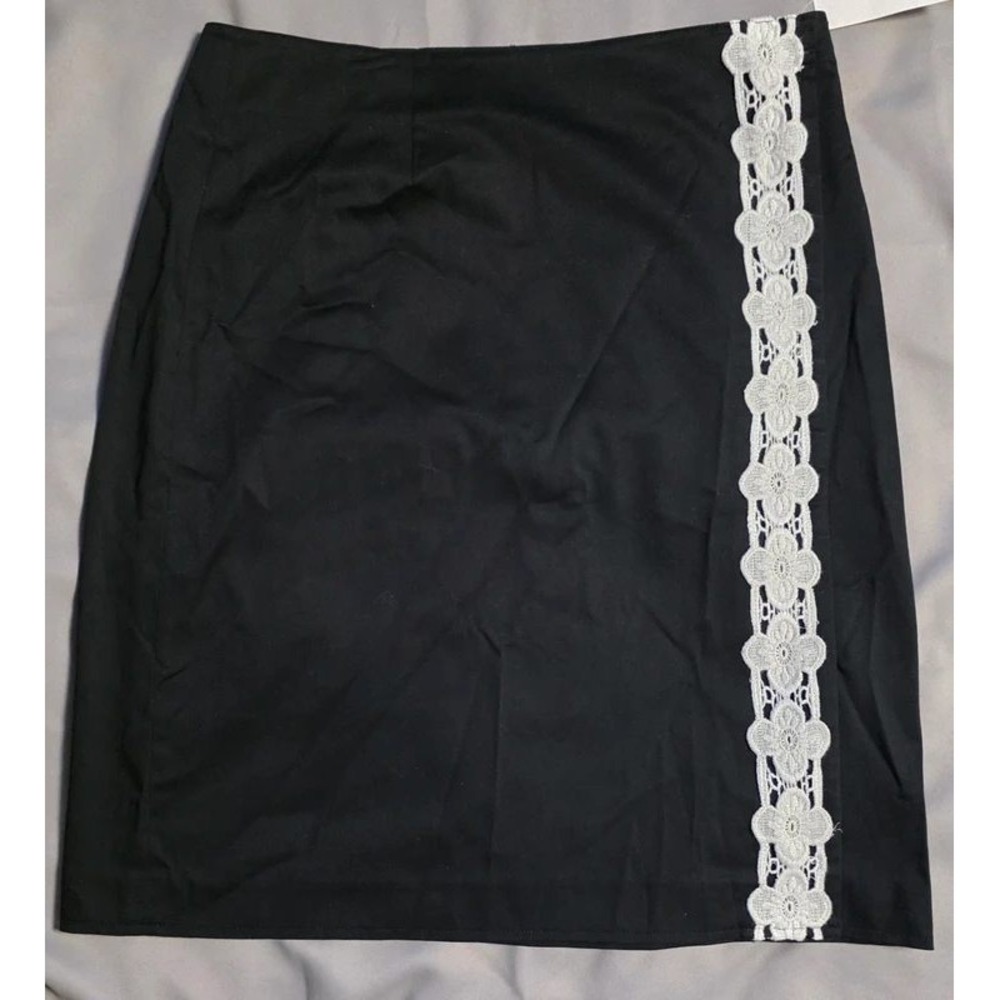 Grace Elements Womens Black Cotton Lace Trim Skirt Size 10 Floral Crochet Accent